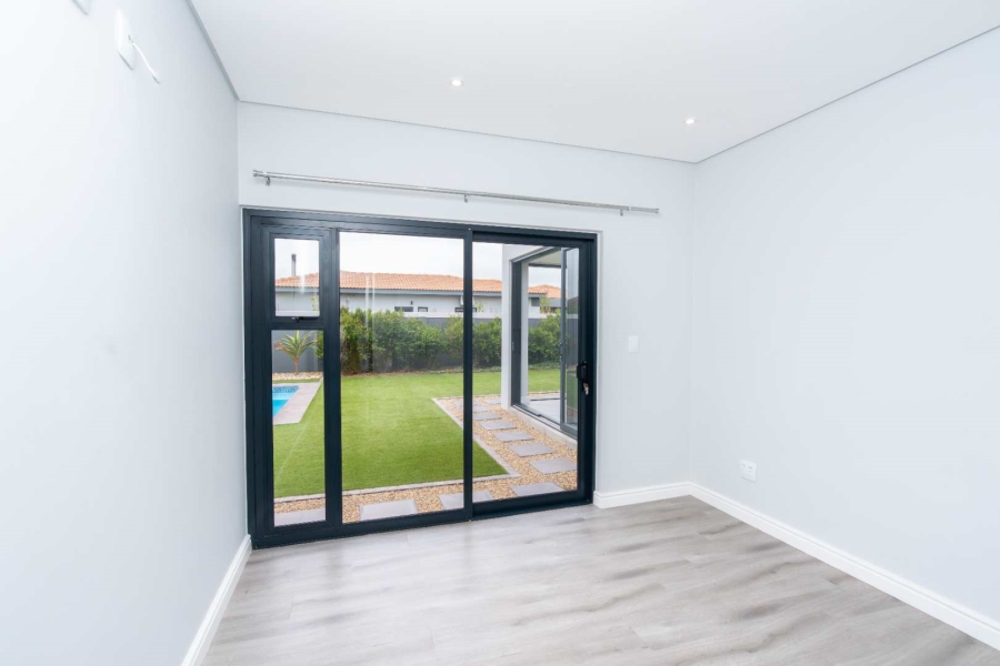 4 Bedroom Property for Sale in Langebaan Country Estate Western Cape